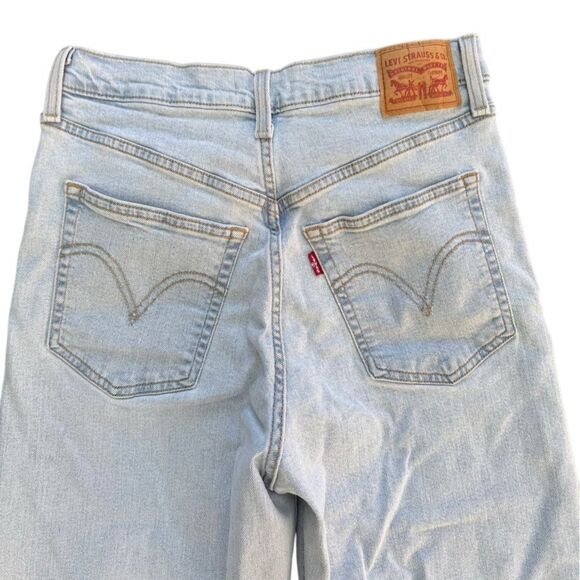 Levi's Women's Ribcage Straight Ankle Button Fly Denim Jeans Size 29 - Picture 3 of 7